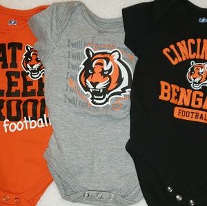 3 - Cincinnati Bengals onsies size 3-6 months